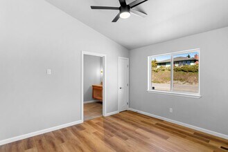 544 N Colorado Ave-Unit -546 N Colorado Ave in East Wenatchee, WA - Building Photo - Building Photo