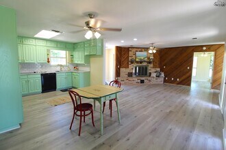 1218 Christine Rd in Wichita Falls, TX - Building Photo - Building Photo