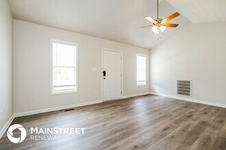 257 Cambridge Elm Dr in Clayton, NC - Building Photo - Building Photo