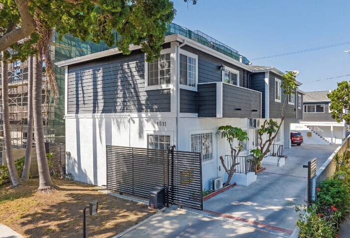 1515 Venice Blvd. in Los Angeles, CA - Building Photo