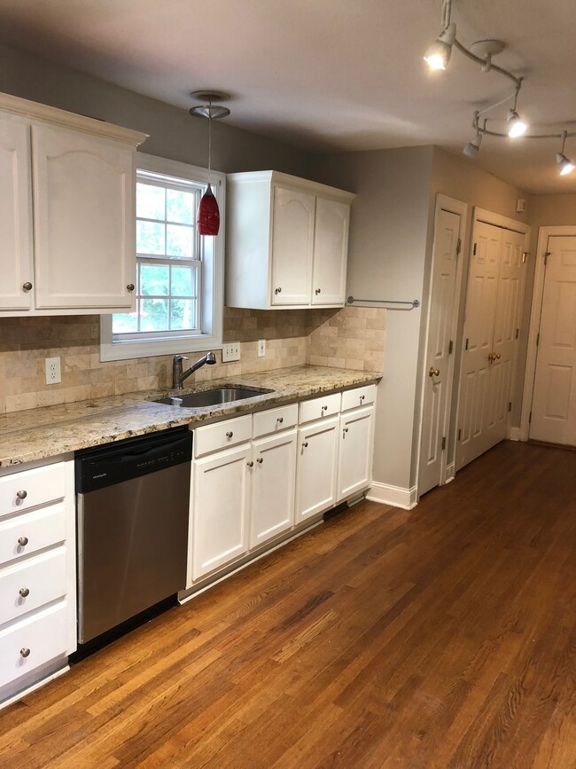 property at 1213 Pressley Downs Dr SE