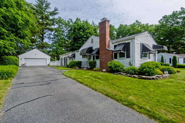 190 Mary Coburn Rd in Springfield, MA - Building Photo - Building Photo