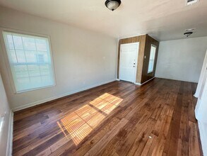 1611 Alamo Ave in Killeen, TX - Building Photo - Building Photo