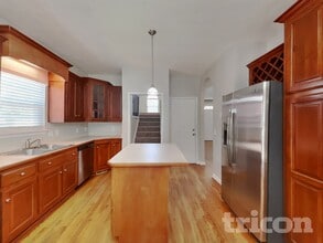 316 Lone Oak Dr in White House, TN - Building Photo - Building Photo