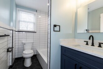 23 Gates Ave in Summit, NJ - Building Photo - Building Photo