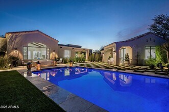 9290 E Thompson Peak Pkwy in Scottsdale, AZ - Building Photo - Building Photo