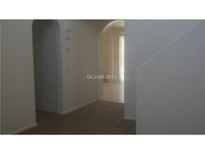 5329 N Chino Heights St in North Las Vegas, NV - Building Photo - Building Photo