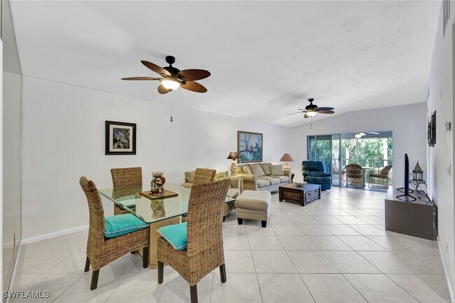 509 Roma Ct in Naples, FL - Building Photo - Building Photo