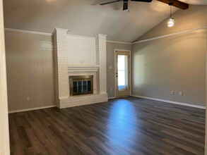 6805 Hyden Ave in Lubbock, TX - Building Photo - Building Photo