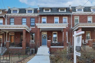 1304 Longfellow St NW in Washington, DC - Building Photo - Building Photo