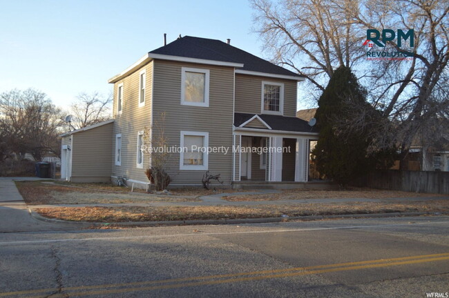 property at 3163 Jefferson Ave