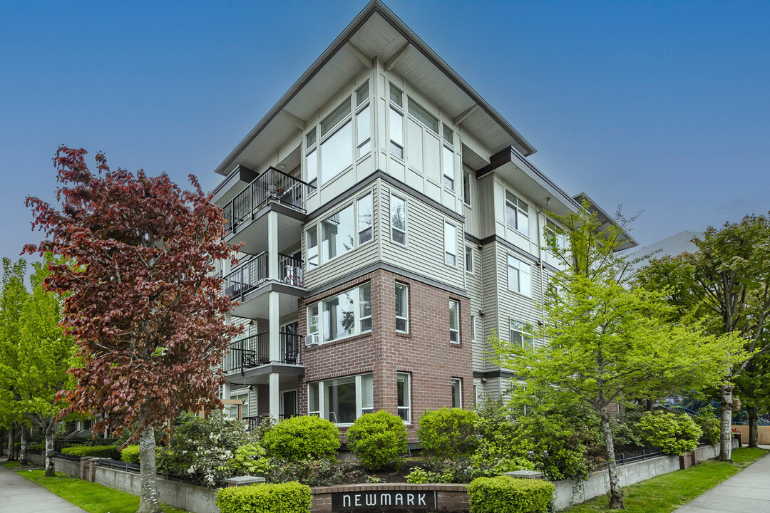 9422-9422 Victor St in Chilliwack, BC - Building Photo