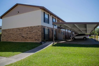 Seven Oaks in New Llano, LA - Building Photo - Building Photo