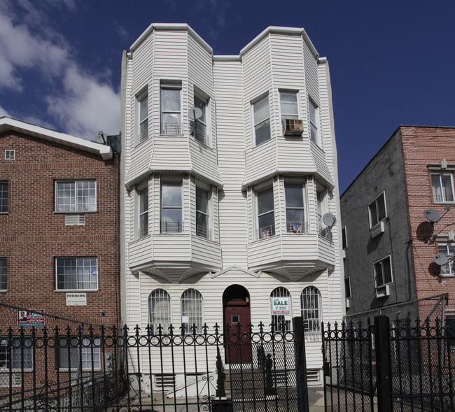 1429 Bushwick Ave in Brooklyn, NY - Building Photo - Building Photo