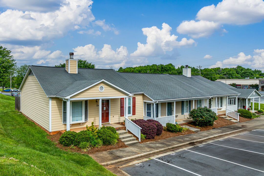 Charlestowne Village in Greensboro, NC - Building Photo