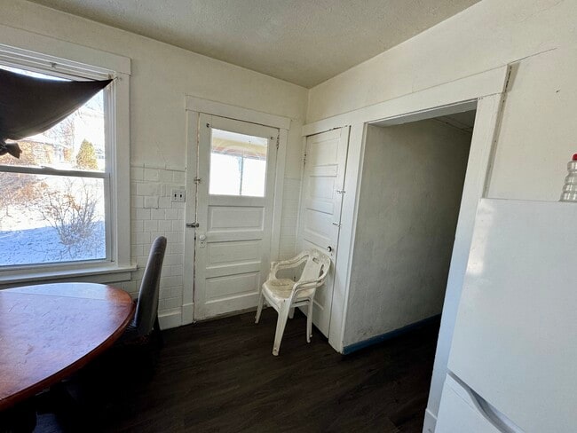 911 Perry Hwy, Unit 1st floor in Pittsburgh, PA - Building Photo - Building Photo