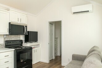 8407 FM 565, Unit #1 in Baytown, TX - Foto de edificio - Building Photo