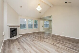 2803 Green Hollow Ct in Missouri City, TX - Building Photo - Building Photo