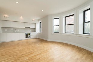 123 Highland Ave, Unit 11 in Somerville, MA - Building Photo