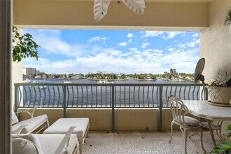 209 N Birch Rd in Fort Lauderdale, FL - Building Photo - Building Photo