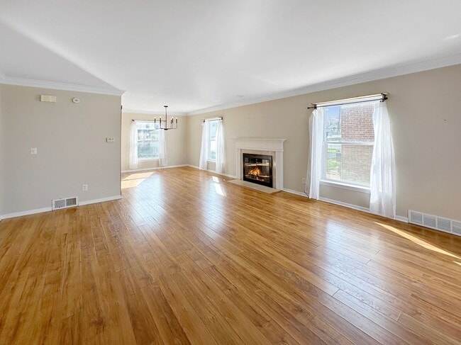 4453 Newberry St in Wayne, MI - Foto de edificio - Building Photo