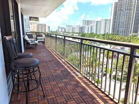 3031 N Ocean Blvd, Unit 805 in Fort Lauderdale, FL - Building Photo