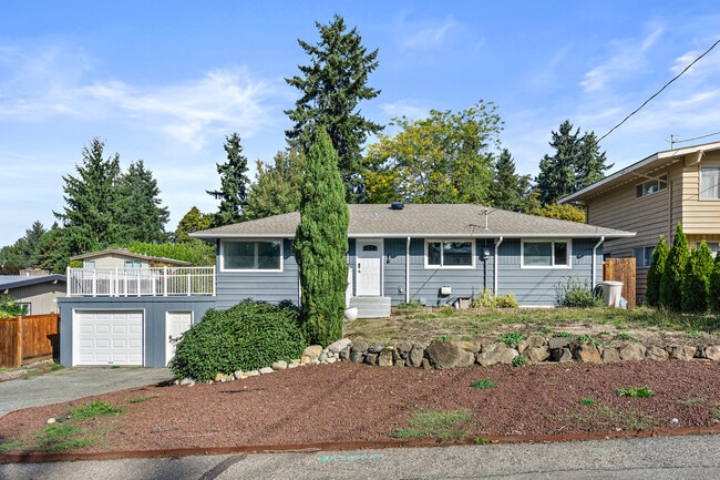 property at 2620 S 227th Pl