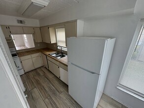 6507 Dumont Ave in Pine Castle, FL - Building Photo - Building Photo