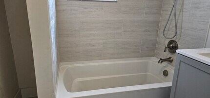 319 Kenilworth Blvd in West Palm Beach, FL - Building Photo - Building Photo