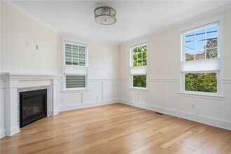 597 Angell St in Providence, RI - Building Photo - Building Photo