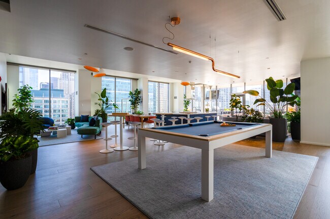 Catalyst in Chicago, IL - Building Photo - Interior Photo