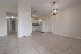 3417 South St in Ft. Myers, FL - Building Photo - Building Photo