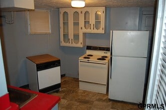 2765 Hazel St in Omaha, NE - Building Photo - Building Photo