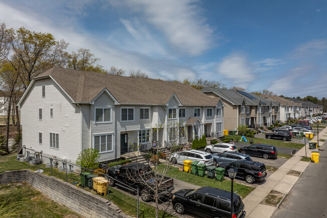 17 Stamford Hill Rd in Lakewood, NJ - Building Photo - Building Photo