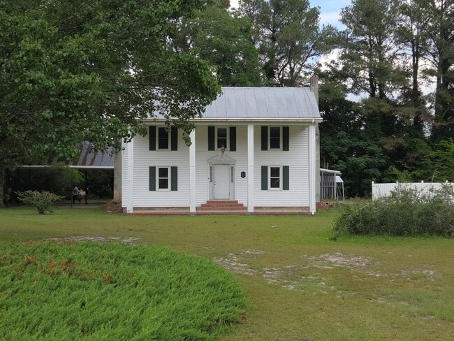 property at 1435 Garner Chapel Rd