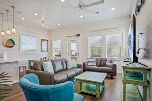 5497 TX-361 in Port Aransas, TX - Building Photo