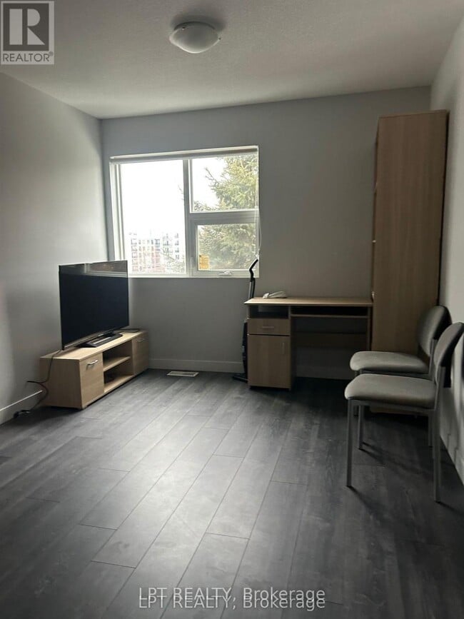 338 Albert St in Waterloo, ON - Building Photo - Building Photo