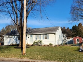 2105 Murray Ave in South Plainfield, NJ - Building Photo - Building Photo