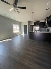 3225 W Sexton St in Springfield, MO - Foto de edificio - Building Photo