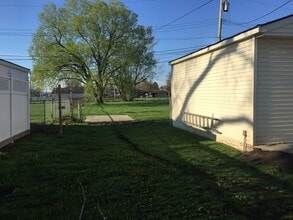 19620 Georgia Street in Roseville, MI - Foto de edificio - Building Photo