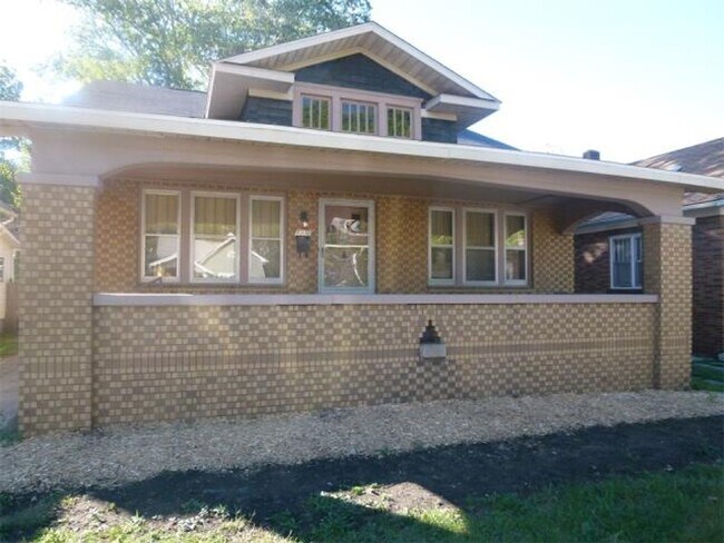 1230 N 9th St in Terre Haute, IN - Building Photo - Building Photo