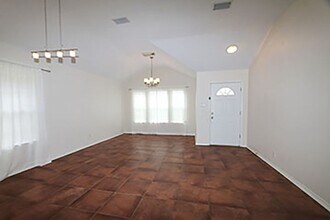 9827 Copperway in Converse, TX - Foto de edificio - Building Photo