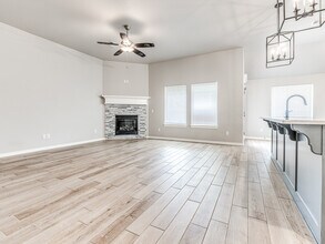 3716 Pettit Blvd in Edmond, OK - Building Photo - Building Photo