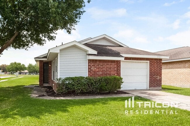 property at 3103 Kelling St