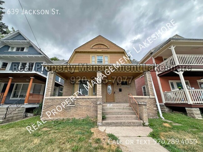 property at 639 Jackson St