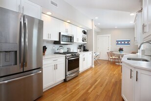 79 School St, Unit 2 in Boston, MA - Building Photo