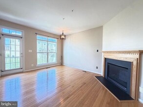 1693 Mohegan Dr in Havre De Grace, MD - Building Photo - Building Photo