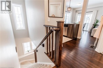 2347 Natasha Cir in Oakville, ON - Building Photo - Building Photo