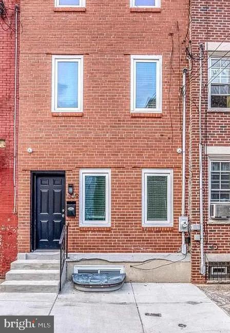1609 W Stiles St in Philadelphia, PA - Building Photo