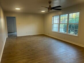 1011 Ave Of Pines in Macon, GA - Building Photo - Building Photo